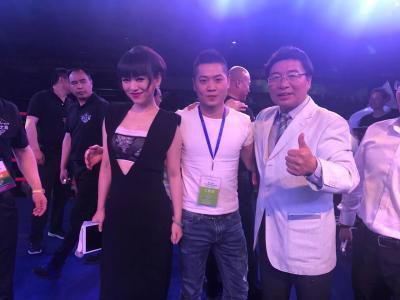 这种风格是苏联艺术和苏联艺术家的主题，无论潘菲洛夫搞什么题材，他都采用这一风格。